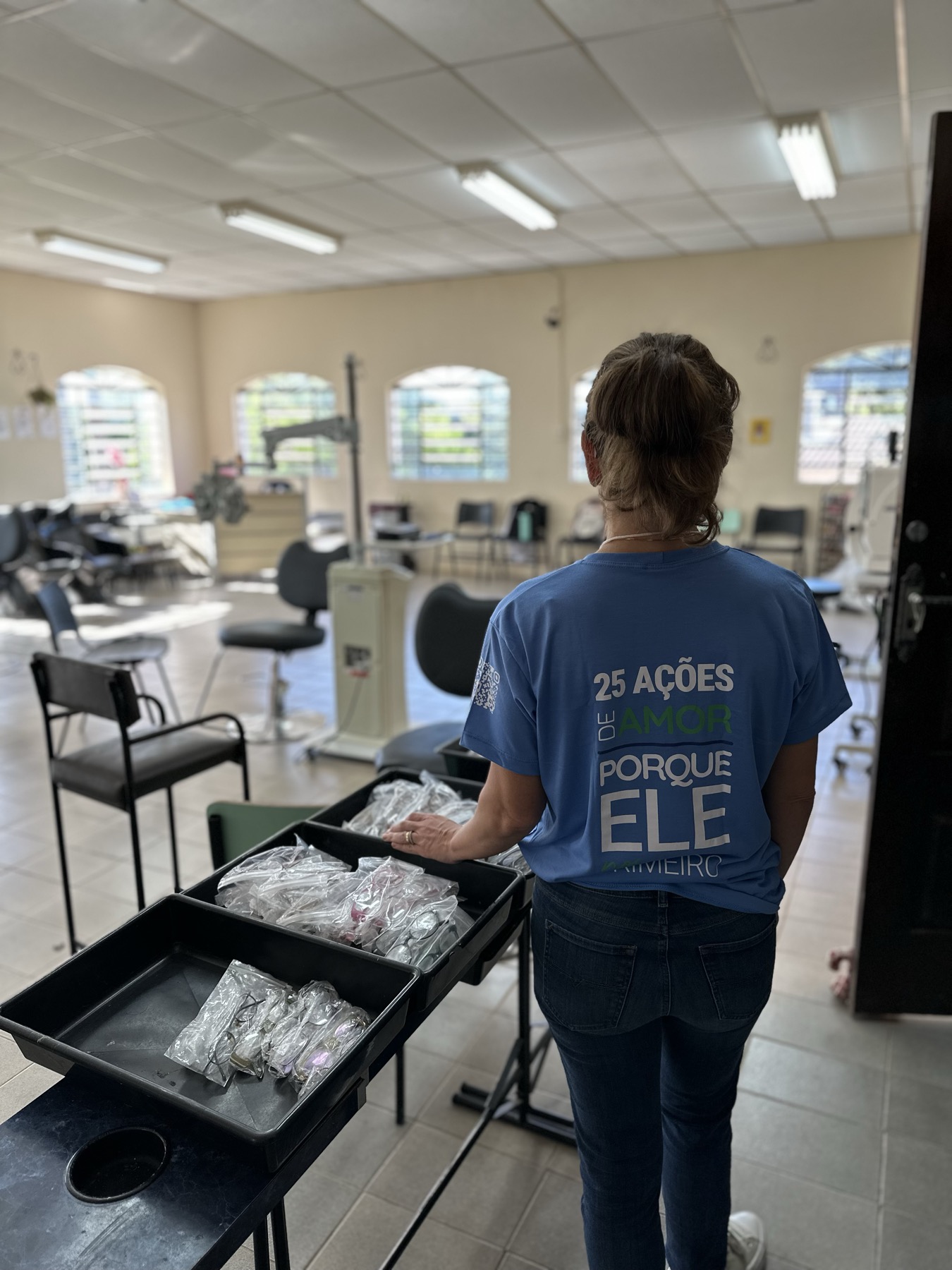 Preparando o espaço para acolher. — Cidade dos Meninos · Campinas (SP)